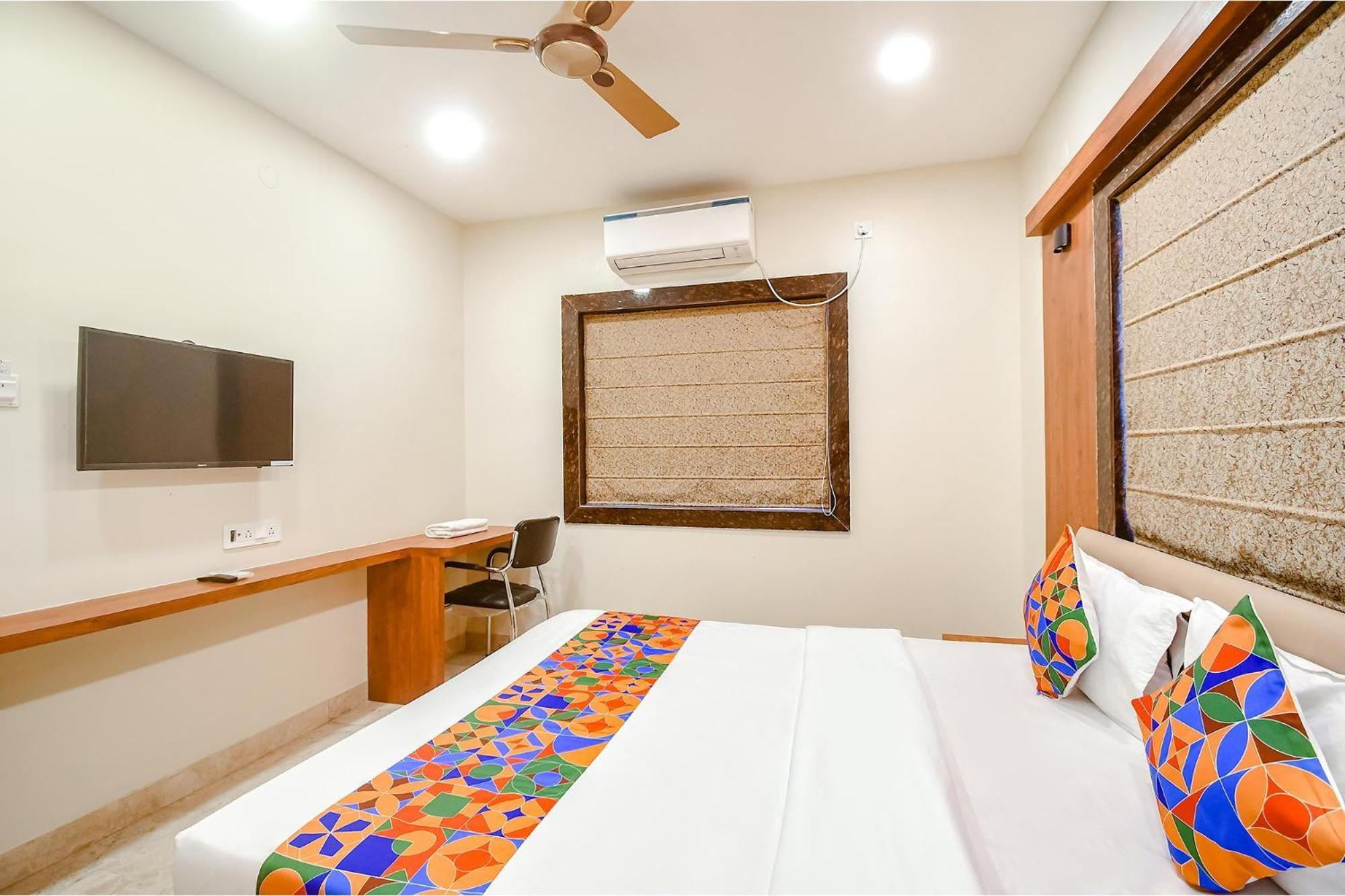 Fabhotel Dream World Residency - Nr Biswa Bangla Gate Calcutta Exterior foto