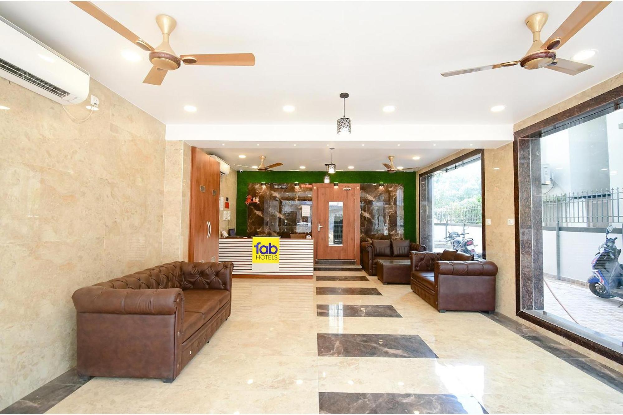 Fabhotel Dream World Residency - Nr Biswa Bangla Gate Calcutta Exterior foto